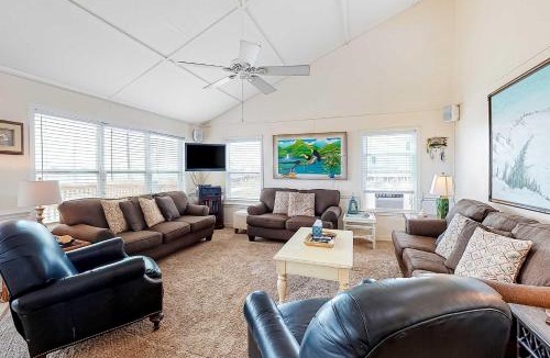 Fort Morgan House | Fine Fish House