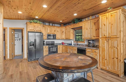 Helen Cabin | Five Seasons - 10% OFF or 4th Night Free - Ask for details!