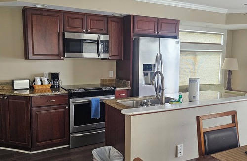 Ponchartrain Park Villa | Floating Villa 3