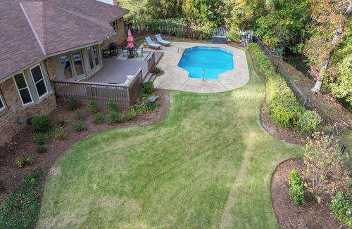 Columbus House | Fort Benning Spacious Pool Home PS5 BBQ Fireplace & More! Sleeps 14+