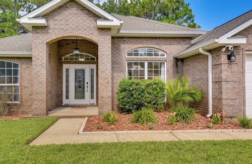 Wright House | Fort Walton Beach Vacation Rental w/Covered Patio