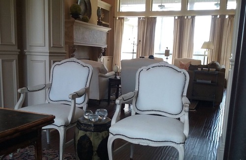 Covington House | Four Oaks, minutes to charming downtown Covington in secluded cul-de-sac.