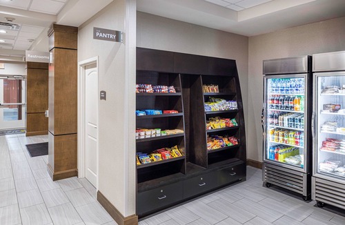 Montgomery Apartment | Free Breakfast. Outdoor Pool. Gym. King Suite. Near Maxwell Air Force Base!