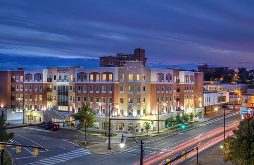 Montgomery Apartment | Free Breakfast. Outdoor Pool. Gym. Your Next Trip!
