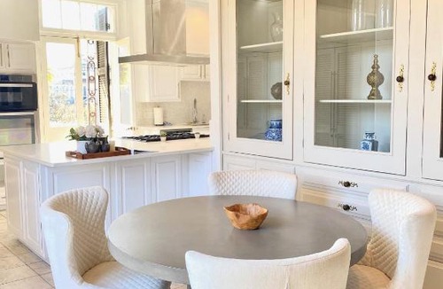French Quarter Apartment | French Quarter 3 Bedroom Condo with Balcony