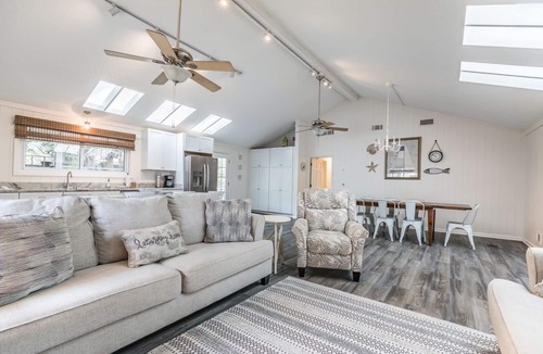 Saint Helena Island House | Fripp Island/Multi Family Friendly/Dog Friendly/Spacious 3rd Row home/6 Seater Golf cart incl/-703 Amberjack