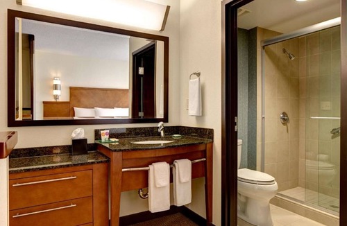 Harbordale Hotel | Ft Lauderdale Cruise Port Nearby | Free Breakfast