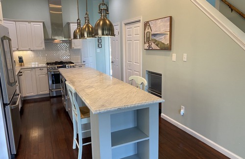 Clipper Cove House | FULL BEACH HOUSE - Clipper Cove Cutie - 3-5 Min WALK to beach - SLEEPS 10