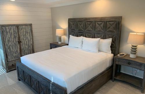 Acworth House | Fully Fenced & Fitted 4BR Near LakePoint Sports