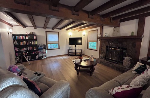 Clarkdale Cabin | Fully Renovated Serene Log Cabin Escape in NW Metro ATL Powder Springs West Cobb