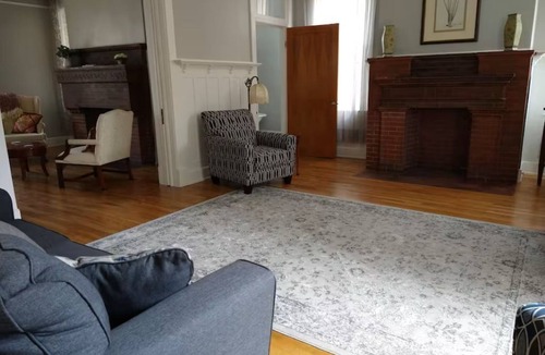 Metropolitan House | Fully Restored Historic Savannah Home.