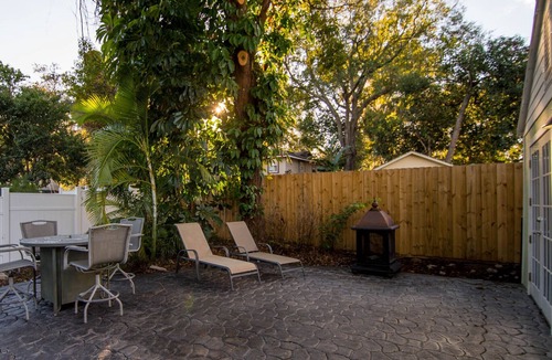 Lakeland Cottage | Fun Cottage In Historic District - NO CLEANING FEE!