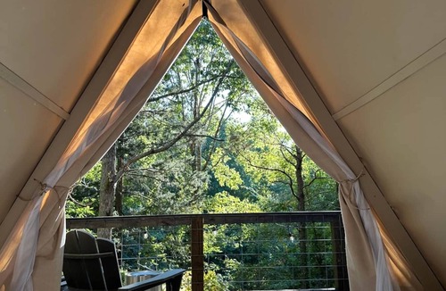 Talladega Cabin | G-1 Glamp in Bohamia - 268 acre forest retreat