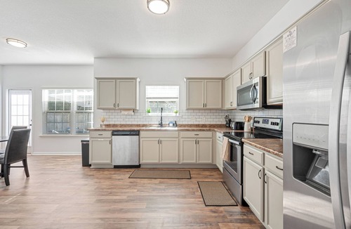 Hinesville House | Game & Gather House Close To Savannah GA