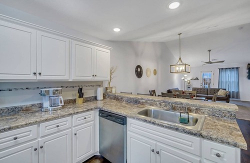 Statesboro Apartment | Gata Suite - Quiet Neighborhood 10 Minutes to GSU