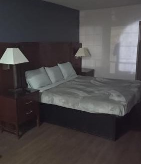 Jackson Apartment | Gated King Bed Hotel Room 220