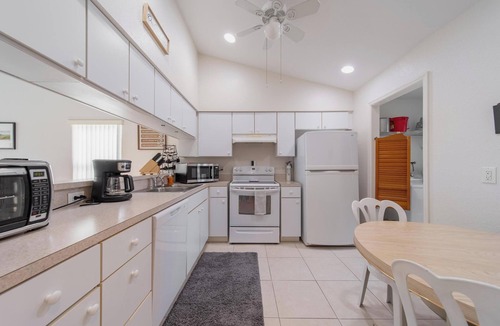 Deep Creek Condo | Golfers Paradise! Great location! Private 1/2 Duplex!