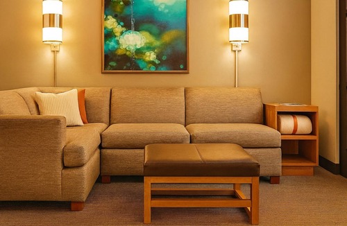 Gwinnett Place Hotel | Great Relaxing Overnight Stay! 4 Comfortable Units! Near McDaniel Farm Park!