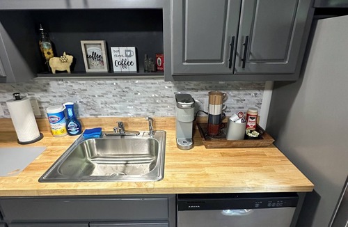 Opelika Cabin | Griffen Mill Properties Cabin #8 by Waterfall in Salem Al with WiFi, AC