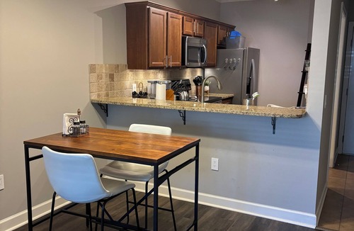 Auburn Condo | Ground floor condo 3 blocks from stadium. Parking pass for 1 vehicle included.