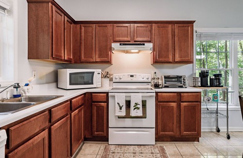 Johns Creek Apartment | Guest house - Stunning retreat -Surrounded by forest - Alpharetta