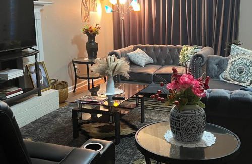Dacula House | GuestHome