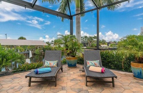 Burnt Store House | Gulf Access Sleeps 8 - Villa Tropicana - Roelens Vacations