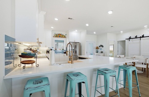 Pensacola Beach House | Gulf-Front Beach House | 6BR 6BA | Sleeps 20 | Pet-Friendly