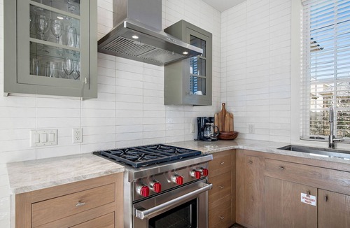 Rosemary Beach House | Gulf Front Carriage House + Beach Access- 34 S Briland by Royal Destinations