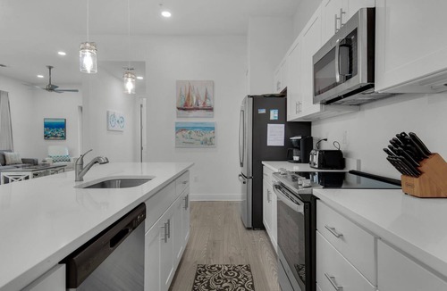 Gulf Place Condo | Gulf Place Top Floor Corner Balcony with Ocean View