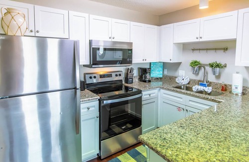 Gulf Place Condo | Gulf View! Pool, Tennis Court, Beach Access