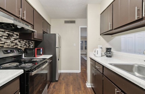 Cumberland Apartment | Halsten at Vinings 1505 l 2 bed 1.5 Bath