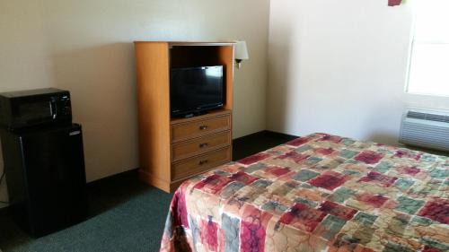 Haltom City Hotel | Haltom Inn Fort Worth