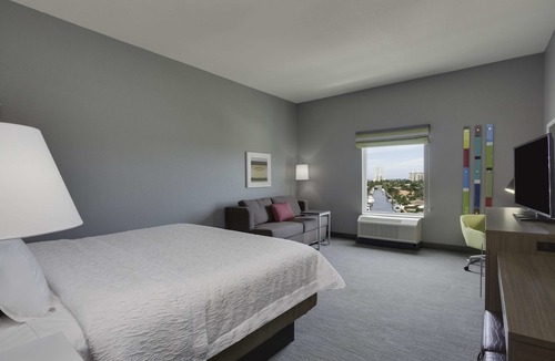 Pompano Isles Hotel | Hampton Inn Fort Lauderdale Pompano Beach