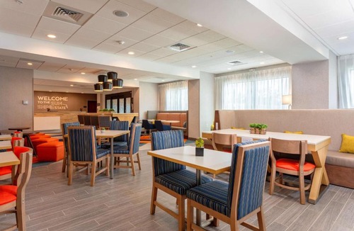 Marianna House | Hampton Inn Marianna I-10