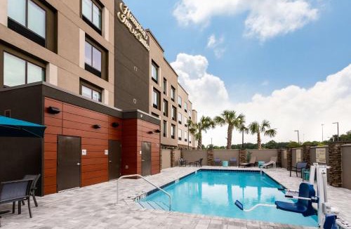 Alachua Hotel | Hampton Inn & Suites Alachua I-75, FL
