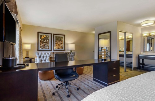 Columbus Hotel | Hampton Inn & Suites Columbus