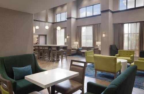 Natchez Hotel | Hampton Inn & Suites Natchez