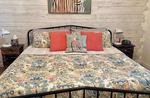 Columbia House | Hatteras Hideaway - Perfect for wanting to enjoy all that Columbia has to offer.