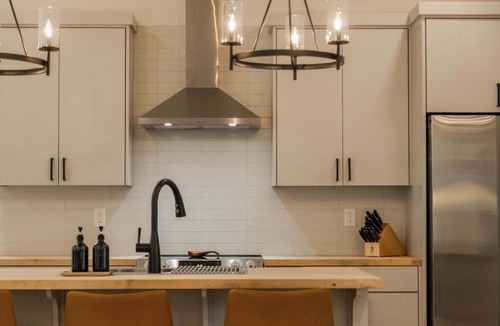 Prairie Creek House | Haven House Summary: