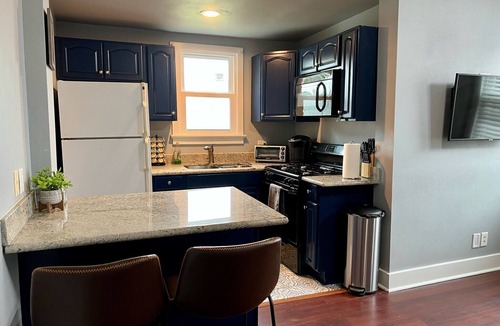Esplanade Ridge Apartment | Heart of Mid-City, NOLA - 1 Bedroom w Office
