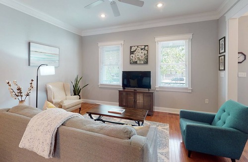 Dixon Park House | Heated Pool Access | 5*Clean | Flex Cancelation