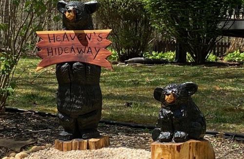 Wears Valley Ski Chalet | Heaven's Hideaway