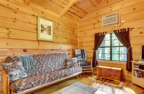 Hendersonville House | Hendersonville Cabin Near Hiking & Waterfalls!