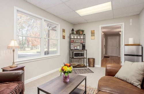 Buford Apartment | Hidden Gem Retreat | 2BR Basement |Near Mall of GA
