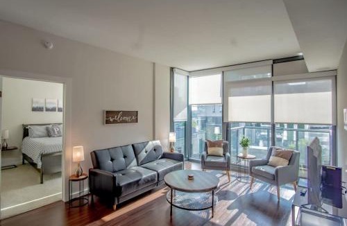 North Buckhead Apartment | High Rise 2 Bedroom apartment in a Great location apts
