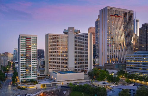 Peachtree Center Hotel | Hilton Atlanta
