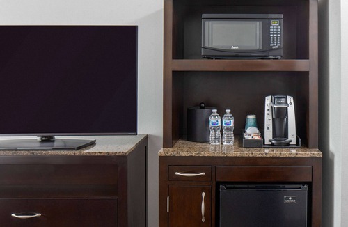 Downtown Jackson Hotel | Hilton Garden Inn Jackson Downtown