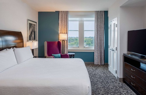 Downtown Jackson Hotel | Hilton Garden Inn Jackson Downtown