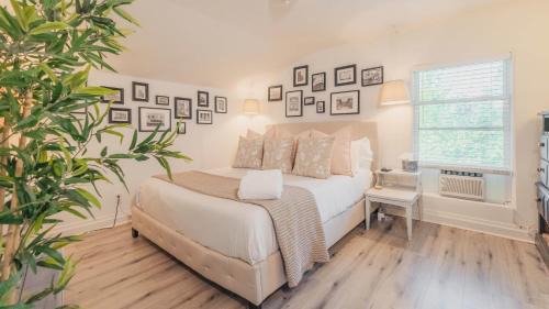 Five Points South House | Hip Duplex Near UAB Perfect For Groups